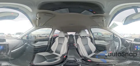 2018 Subaru Crosstrek Limited z USA, uszkodzony, nr VIN JF2GTAJC8JH283708